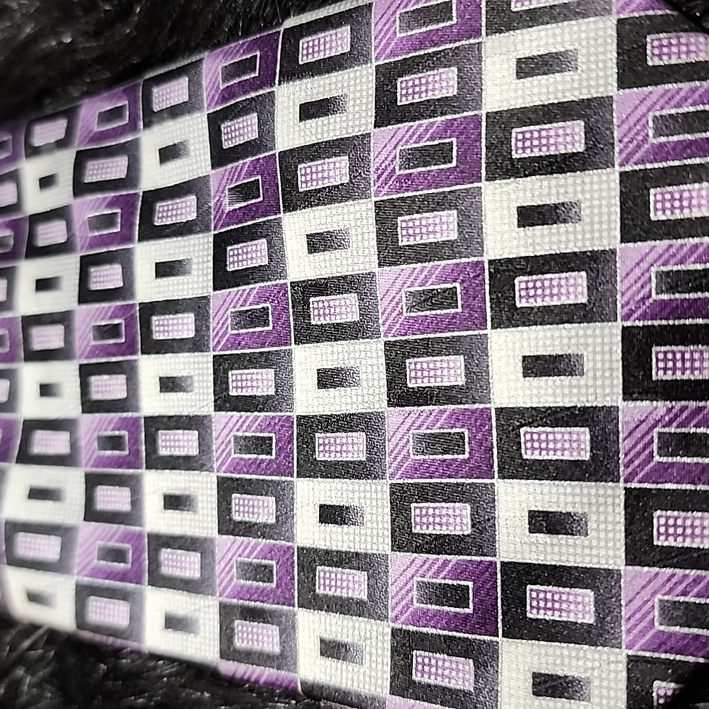 MEN'S  PIERRE  CARDIN 👔 TIE. - Picture 2 of 4